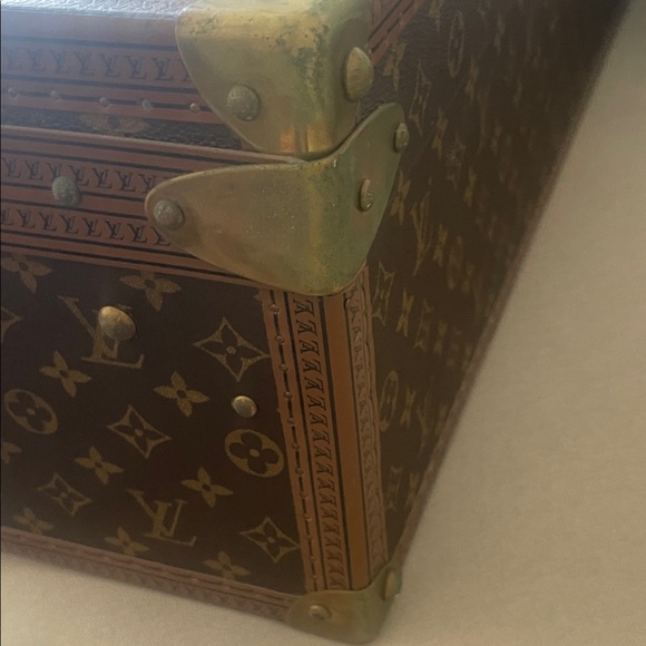Louis Vuitton Brown Monogram Travel Trunk with Natural Leather Handle - Picture 7 of 9